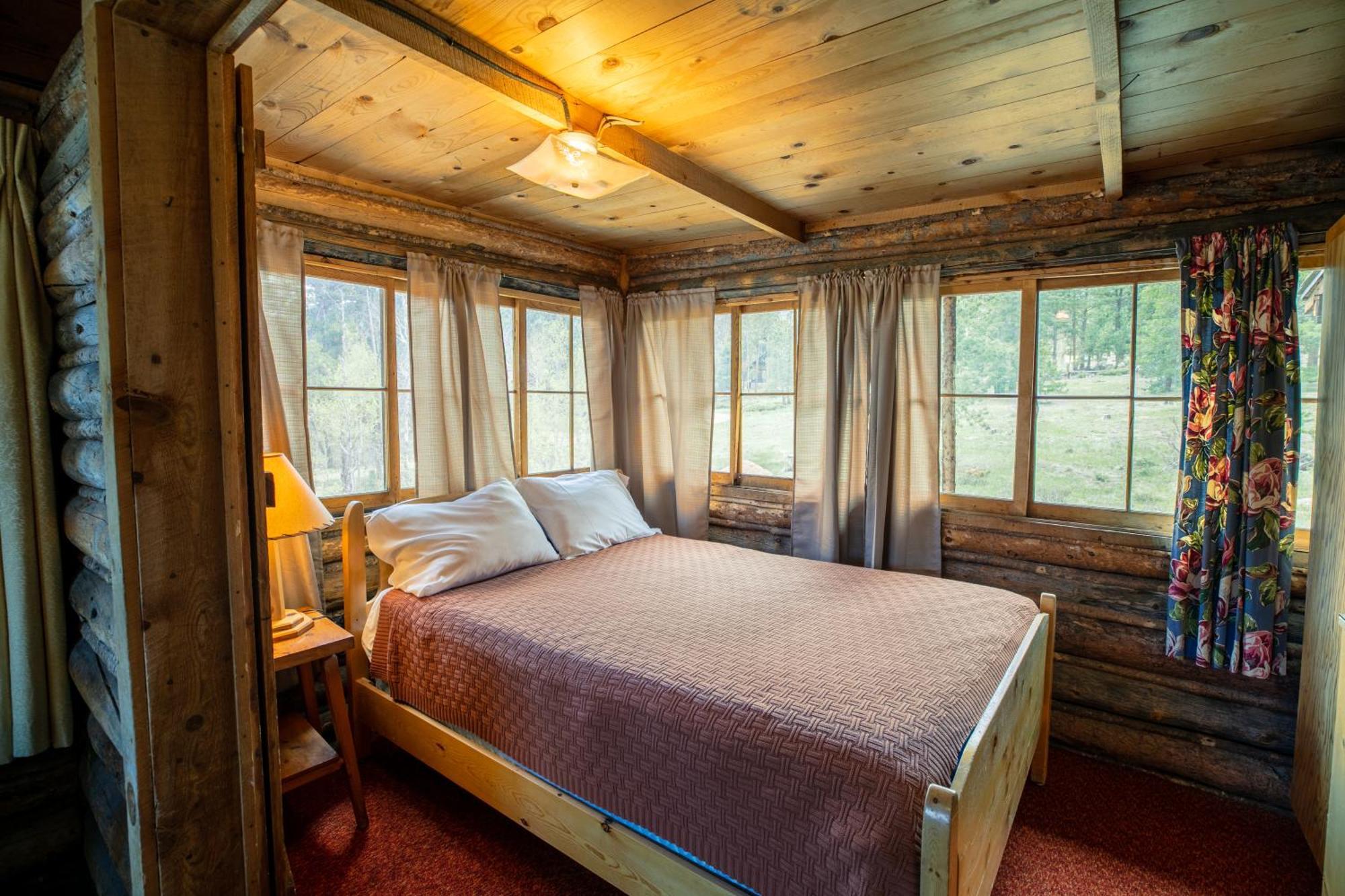 The Meeker Park Lodge Allenspark Exterior foto